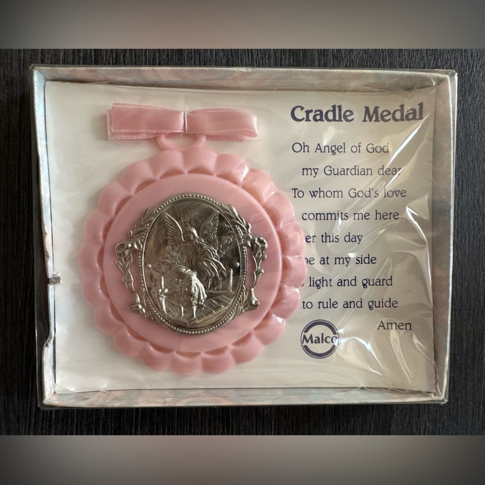 Pink cradle medal with prayer - new and never used